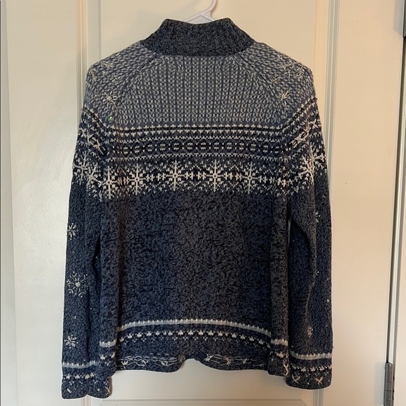 Vintage Blue White Beaded Snowflake Christmas Sweater Small - Picture 3 of 9